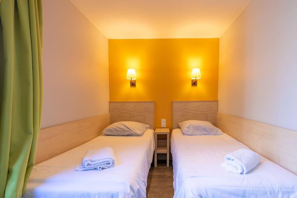 Holiday home 8p-les Hauts De Bruyeres-717 Chaumont-sur-Tharonne